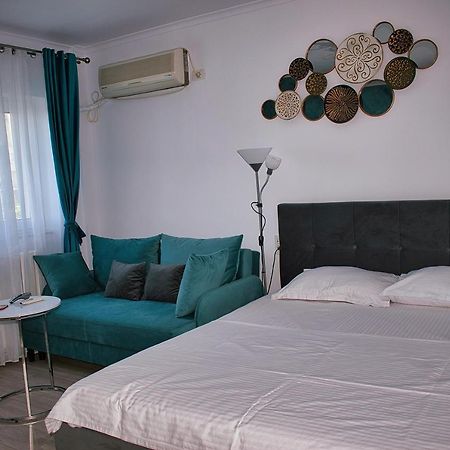 Apartamento Sunrise By The Sea Constanţa Exterior foto